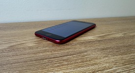 Good
													Apple iPhone SE 2nd Gen 2020 - Unlocked, Red, 64 GB, A2275, photo 2 of 7