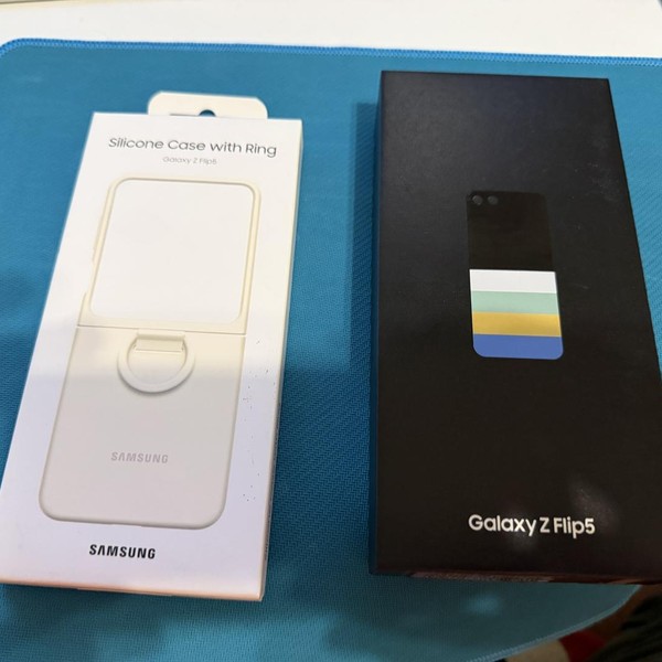 Samsung Galaxy Z Flip5 - Unlocked, 512 GB, Green, 8 GB, SM-F731U1