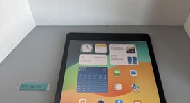 Good
													Apple iPad 9th Gen - Wi-Fi, Gray, 64 GB, A2602, photo 1 of 5