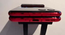 Good
													Motorola Razr Plus (2023) - Unlocked, Magenta, 256 GB, 8 GB, photo 4 of 10