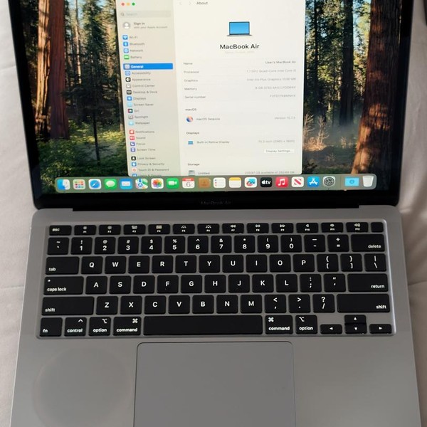 MacBook Air 2020 - 13 inch - 256 GB, Gray, 8 GB, Intel Core i5