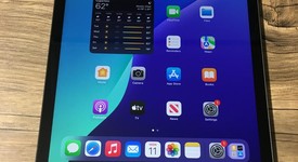 Fair
													Apple iPad 8th Gen - Unlocked, Gray, 32 GB, A2428, photo 1 of 7