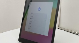Fair
													Apple iPad 8th Gen - Unlocked, Gray, 32 GB, A2428, photo 1 of 9