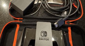 Mint
													Nintendo Switch - OLED - White, 64 GB, photo 3 of 5