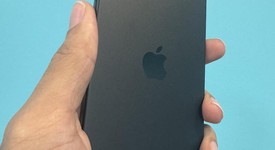 Mint
													Apple iPhone 15 - Unlocked, Black, 256 GB, A2846, photo 2 of 7