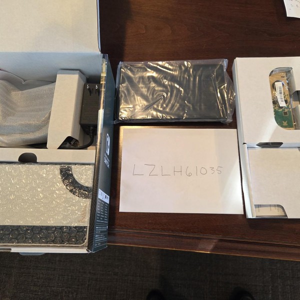 Nintendo Switch - OLED - 64 GB, White, The Legend of Zelda: Tears of the Kingdom Edition