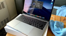 Good
													MacBook Pro 2016 (With Touch Bar) - 13" - Gray, 256 GB, 8 GB, photo 3 of 10