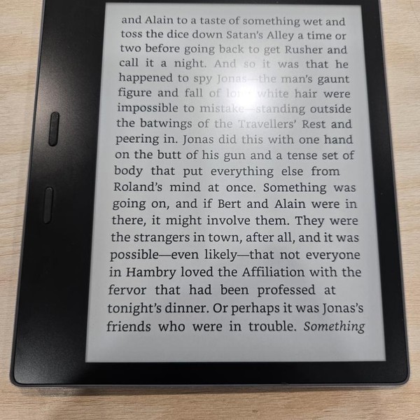 Amazon Kindle Oasis 10th Gen - 8 GB, Gray, WiFi Only