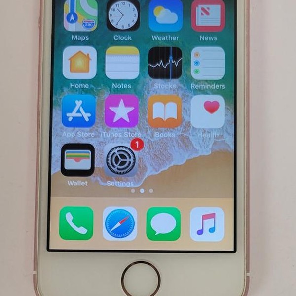 Apple iPhone SE 1st Gen 2016 - Unlocked, 64 GB, Rose Gold, A1662