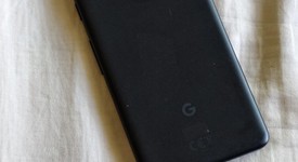 Good
													Google Pixel 2 - Verizon, Black, 64 GB, Verizon Edition, photo 2 of 6