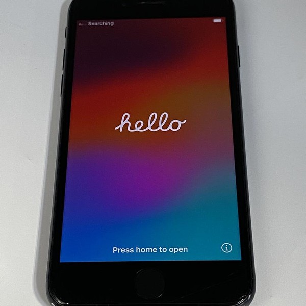 Apple iPhone SE 3rd Gen 2022 - Unlocked, Midnight, 64 GB, A2595