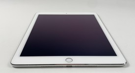 Good
													Apple iPad Air 2 - Unlocked, Silver, 16 GB, photo 4 of 7