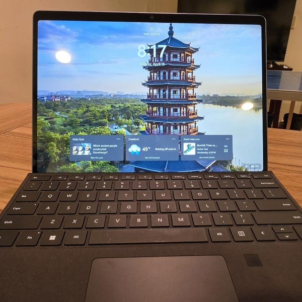 Microsoft Surface Pro 11 - 512 GB, Sapphire, 16 GB, Snapdragon X Plus