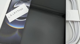 Mint
													Apple iPhone 16e - Unlocked, Black, 128 GB, A3212, photo 4 of 12