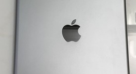 Good
													Apple iPad 6th Gen - Wi-Fi, Gray, 32 GB, A1893, photo 5 of 10