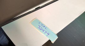 Good
													Apple iPad 9th Gen - Unlocked, Gray, 64 GB, A2603, photo 6 of 6