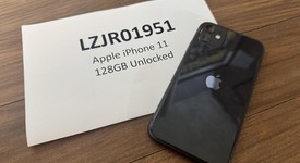 Fair
													Apple iPhone 11 - Unlocked, Black, 128 GB, A2111, photo 3 of 6