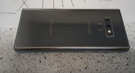 Good
													Samsung Galaxy Note 9 - Unlocked, Silver, 128 GB, 6 GB, SM-N960U1, photo 4 of 7