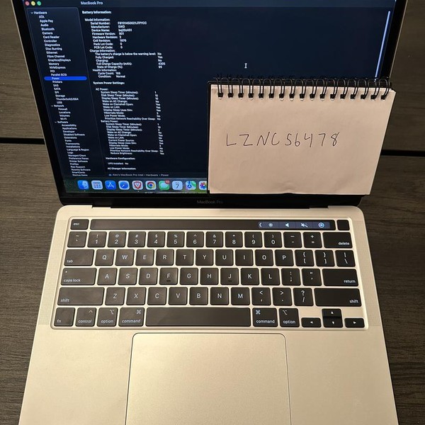 MacBook Pro 2020 - 13 inch - 1 TB, Silver, 16 GB, Intel Core i5