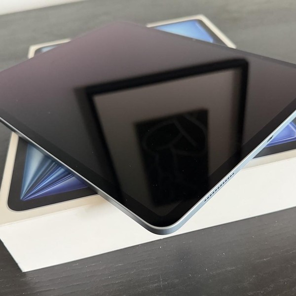 Apple iPad Air 13 inch (M3) 2025 - Wi-Fi, 256 GB, Blue