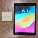 Good Apple iPad (6th Gen) - Unlocked, 32 GB, Silver, A1954