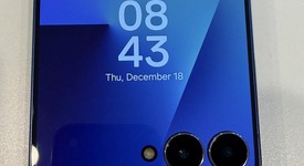 Good
													Samsung Galaxy Z Flip7 - Unlocked, Blue Shadow, 512 GB, 12 GB, SM-F766U1, photo 2 of 13