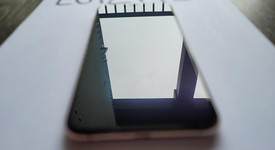 Mint
													Apple iPhone Xs Max - T-Mobile, Gold, 256 GB, A1921, photo 3 of 13
