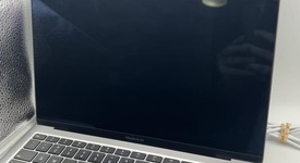 Good
													MacBook Air 2020 - 13" - Apple M1, Gray, 256 GB, 8 GB, photo 4 of 9