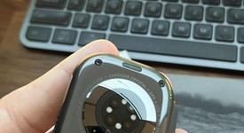 Mint
													Apple Watch Ultra 2 49mm - Unlocked, Black, A2986, photo 2 of 10
