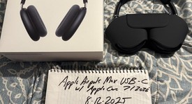 Used
													Apple AirPods Max USB-C - Midnight, photo 1 of 12