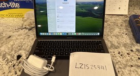 Good
													MacBook Air 2020 - 13" - Apple M1, Gray, 128 GB, 8 GB, photo 1 of 1