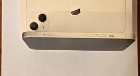 Good
													Apple iPhone 13 - Unlocked, Starlight, 128 GB, A2482, photo 4 of 8