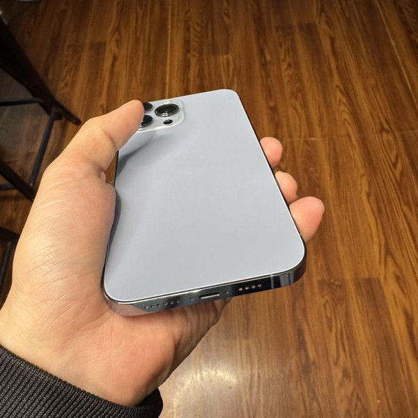 Apple iPhone 13 Pro Max - Unlocked, 256 GB, Sierra Blue, A2484