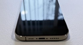 Mint
													Apple iPhone 14 Pro - Unlocked, Gold, 128 GB, A2650, photo 5 of 10