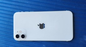 Mint
													Apple iPhone 11 - Unlocked, White, 128 GB, A2111, photo 2 of 11