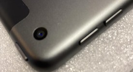 Good
													Apple iPad 7th Gen - Unlocked, Gray, 32 GB, A2200, photo 4 of 6