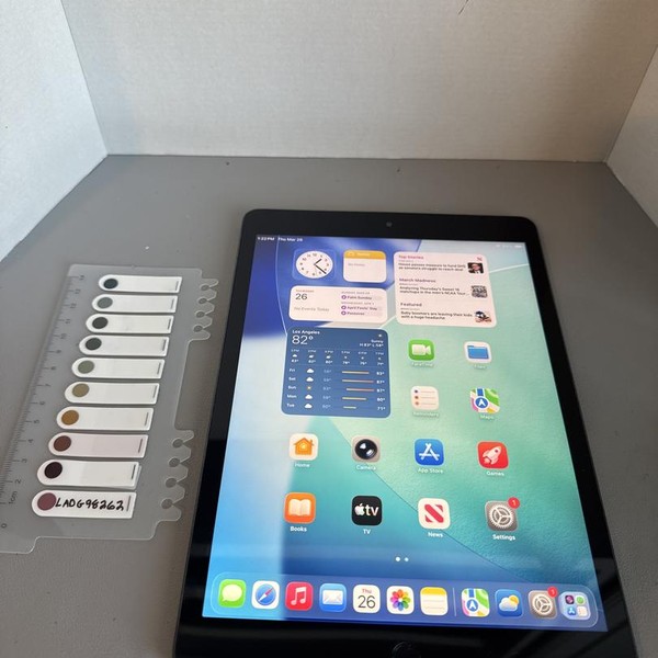 Apple iPad 8th Gen - Wi-Fi, 128 GB, Gray, A2270