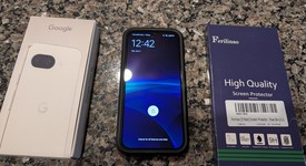 Mint
													Google Pixel 9a - Unlocked, Porcelain, 128 GB, 8 GB, photo 1 of 9