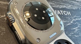 Good
													Apple Watch Ultra 49mm - Unlocked, Titanium, A2622, photo 5 of 7