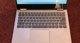 Fair
													Lenovo Yoga Laptop, photo 1 of 7