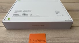 New
													MacBook Air 2025 (M4) - 13" - Apple M4, Sky Blue, 1 TB, 16 GB, photo 1 of 4