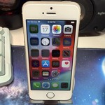 Fair Apple iPhone 5S - AT&T, 16 GB, Gold, A1533