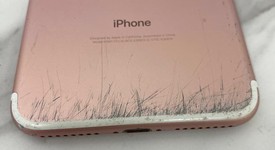 Good
													Apple iPhone 7 Plus - Unlocked, Gold, 32 GB, A1661, photo 3 of 8