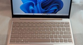Good
													Microsoft Surface Laptop Go 2 - I5, Sandstone, 128 GB, 8 GB, photo 2 of 10