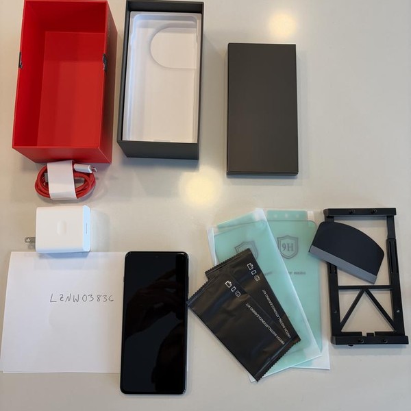 OnePlus 13 - Unlocked, 512 GB, Black Eclipse, 16 GB
