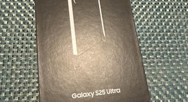 New
													Samsung Galaxy S25 Ultra - Unlocked, Jetblack, 1 TB, 12 GB, SM-S938U1, photo 1 of 4