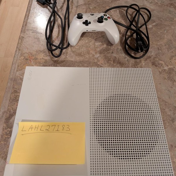 Xbox One S (2016) - 500 GB, White