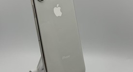 Good
													Apple iPhone Xs - Unlocked, Silver, 64 GB, A1920, photo 4 of 6