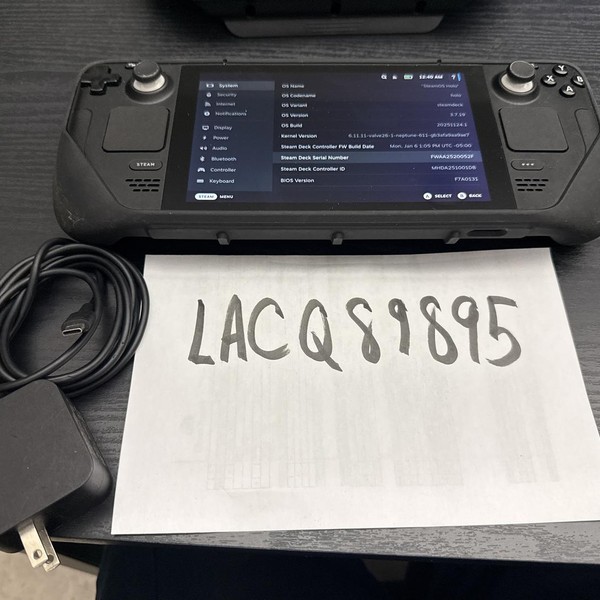 Steam Deck - 256 GB, Black, 16 GB, AMD