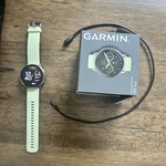 Mint Garmin Venu 4 - Silver, 45 MM